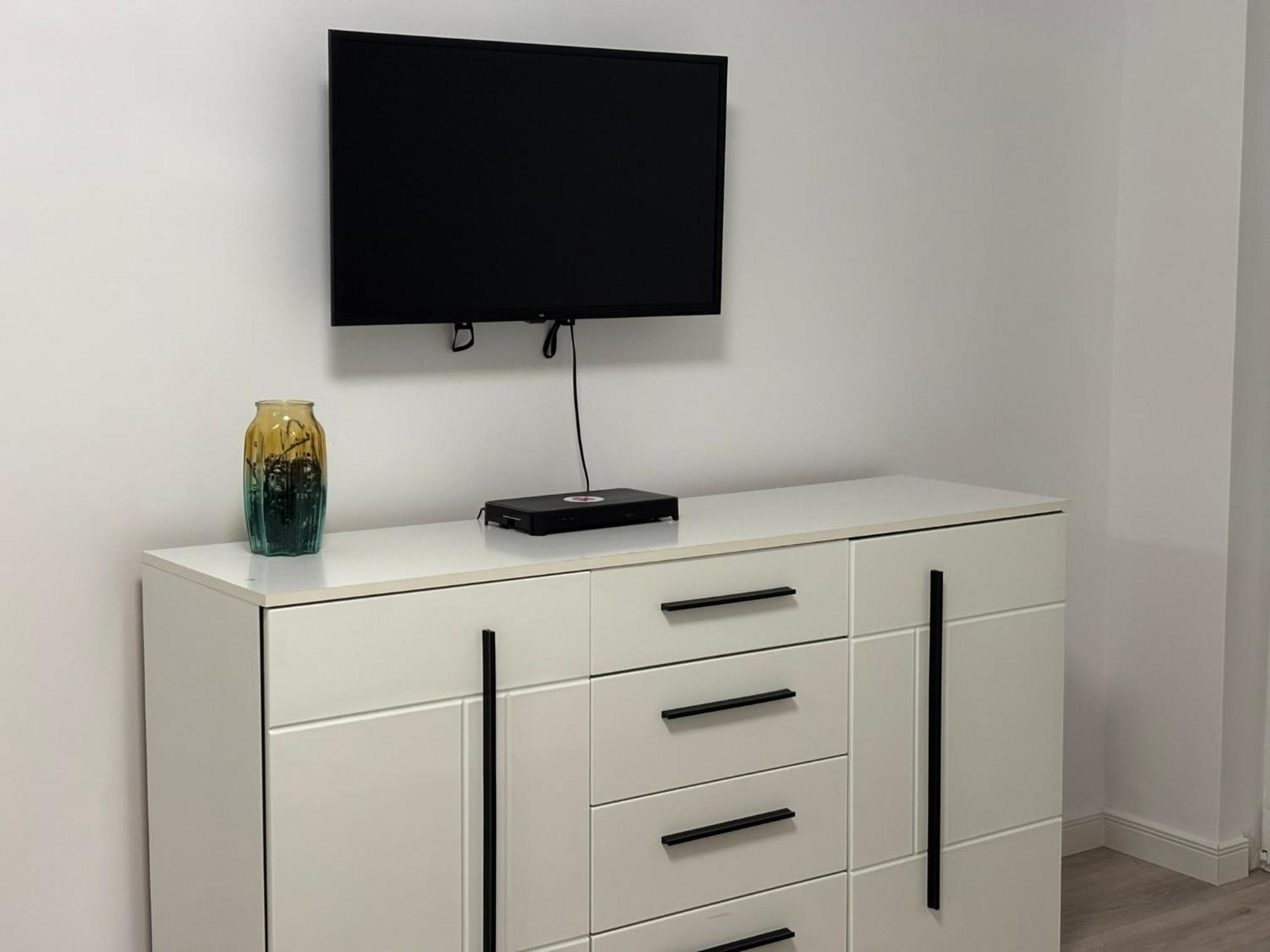 Dream - Large Apartament With Freeparking In A Quietarea Just 10 Minutes Away From City Center Bistriţa المظهر الخارجي الصورة
